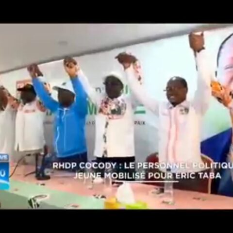 L’Ambassadeur Éric TABA présenté à la jeunesse de ladite commune de Cocody.