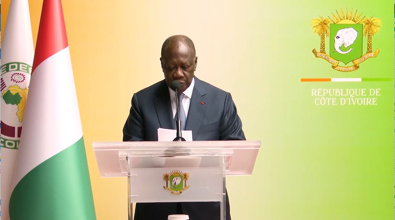 Le Chef de l’État a regagné Abidjan après avoir pris part au 2ème Sommet extraordinaire de la CEDEAO à Abuja, sur la situation au Niger.