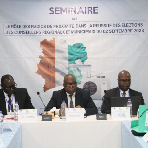 Côte d’Ivoire/Élections locales 2023 : la HACA sensibilise des radios de proximité en vue d’assurer une couverture médiatique éclairée et réussie.