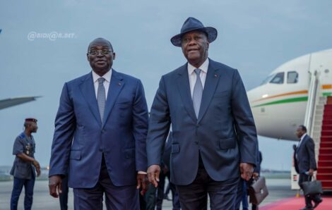 Le Chef de l’État a regagné Abidjan après avoir pris part au 2ème Sommet extraordinaire de la CEDEAO à Abuja.