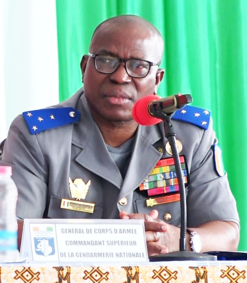Lutte contre la corruption : les gendarmes ivoiriens invités à « tourner le dos à toutes les formes de compromission ».