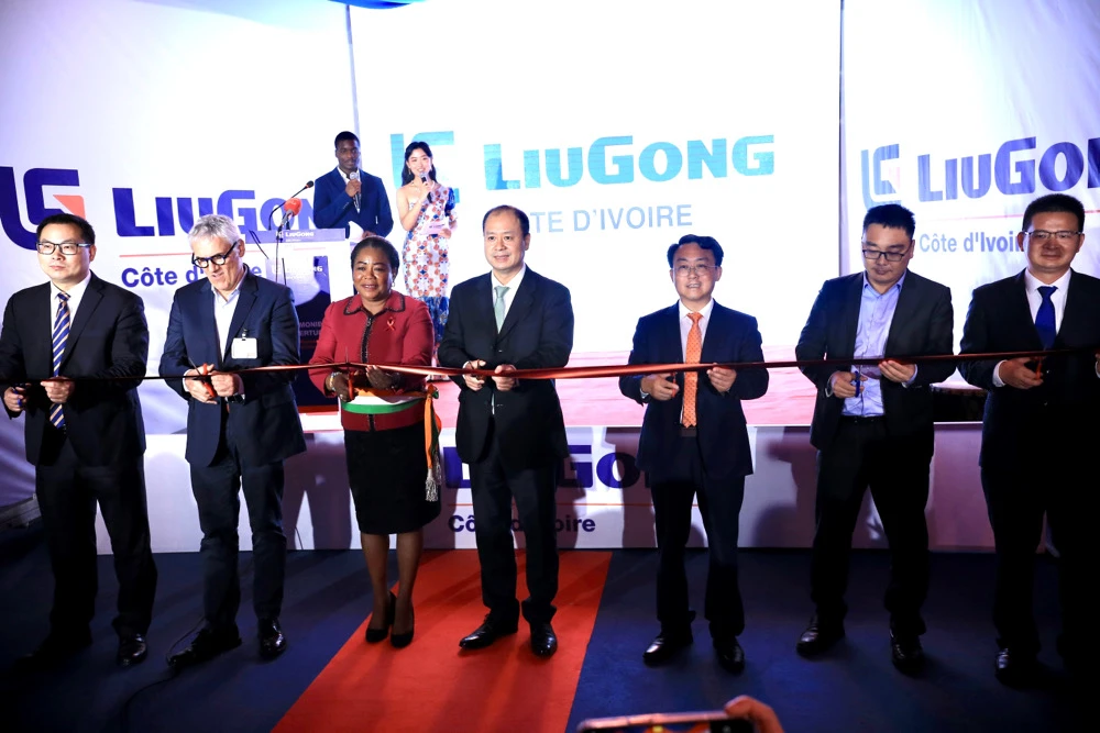 Publi-Reportage : Liugong, le géant Chinois de fabrication des engins de chantier s’installe en Côte d’Ivoire.