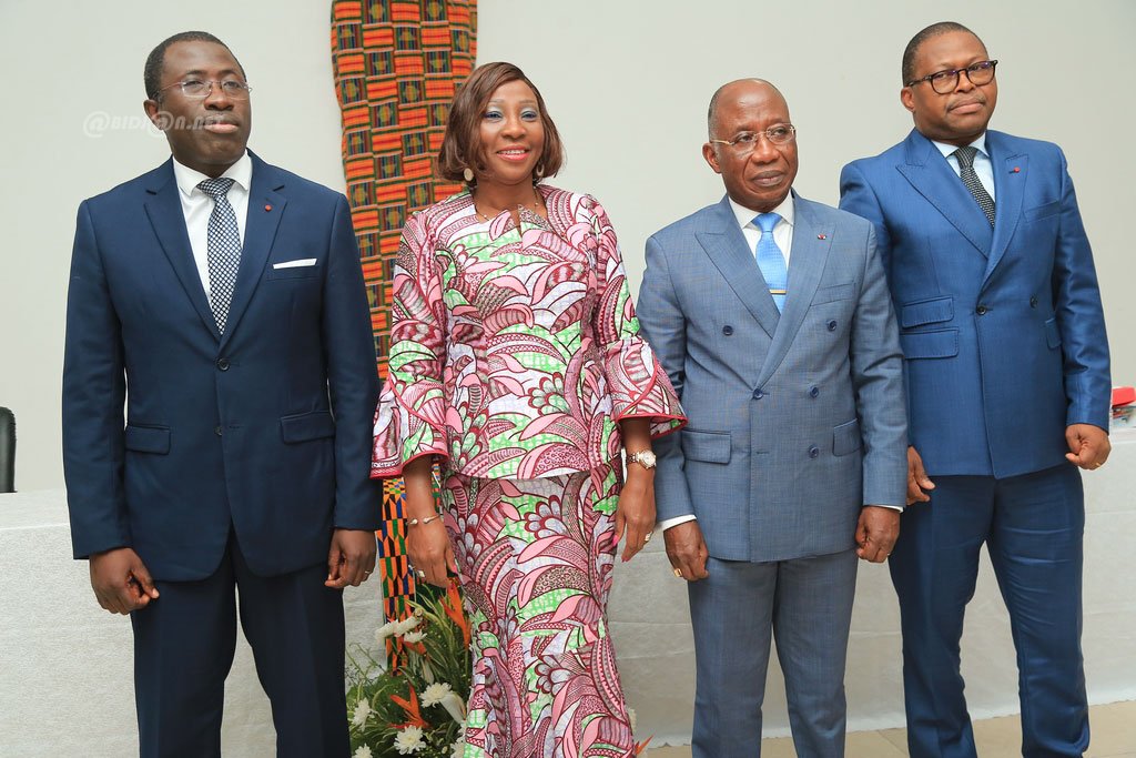 cote-d-ivoire-ceremonie-de-passation-de-charges-au-ministere-des-affaires-e_mf5cd6suxs9