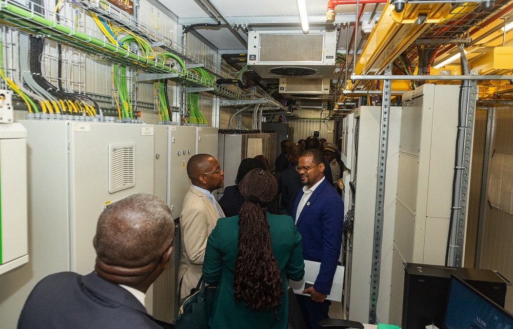 publireportage-ouverture-du-nouveau-datacenter-a-b12-au-vitib-par-l-entrepr_d8c3u694jv8