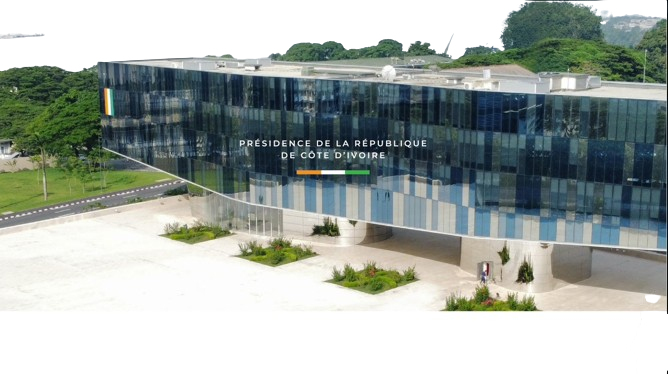 Esplanade_du_Palais_Presidence_CI_2023-removebg-preview