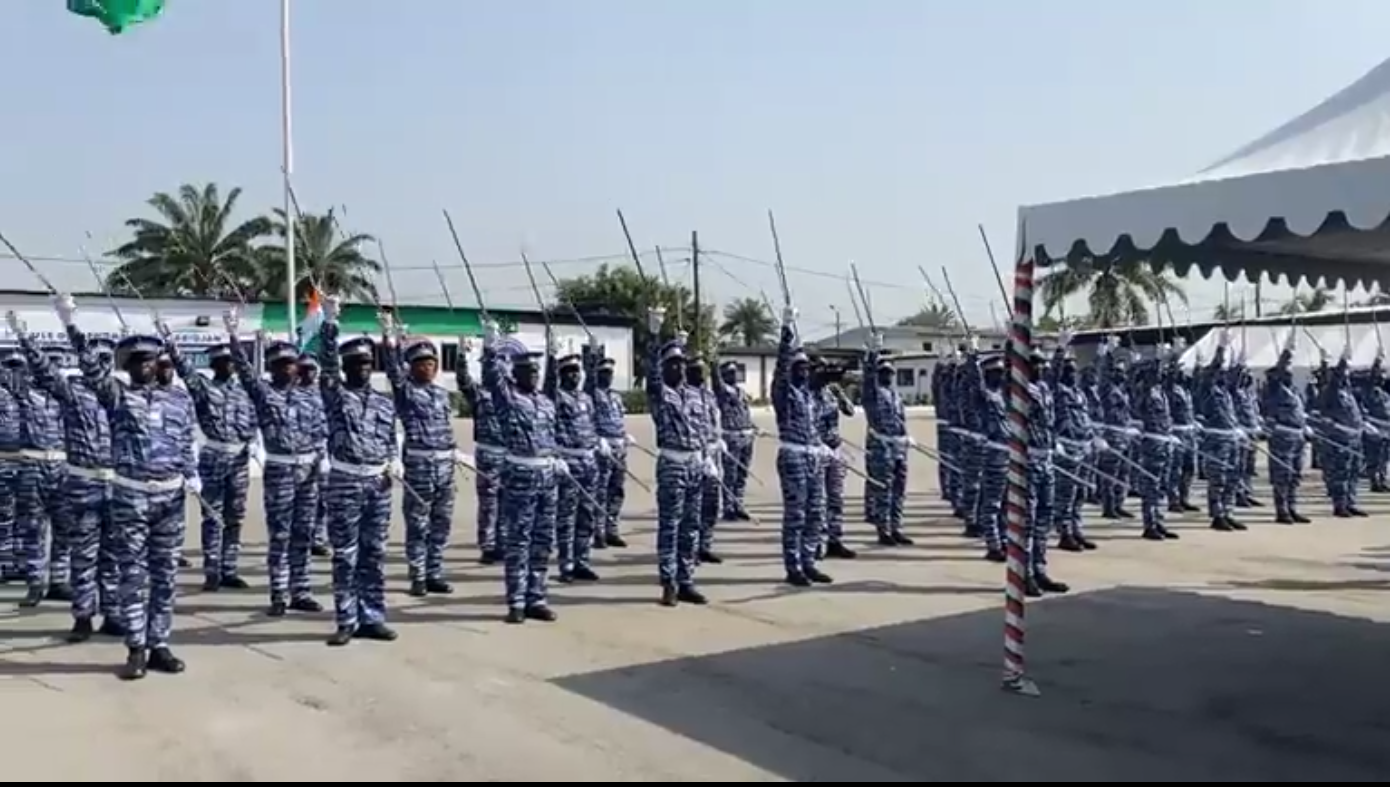 Remise_epaulettes_officiers_gendarmerie_Nationale_122023_41