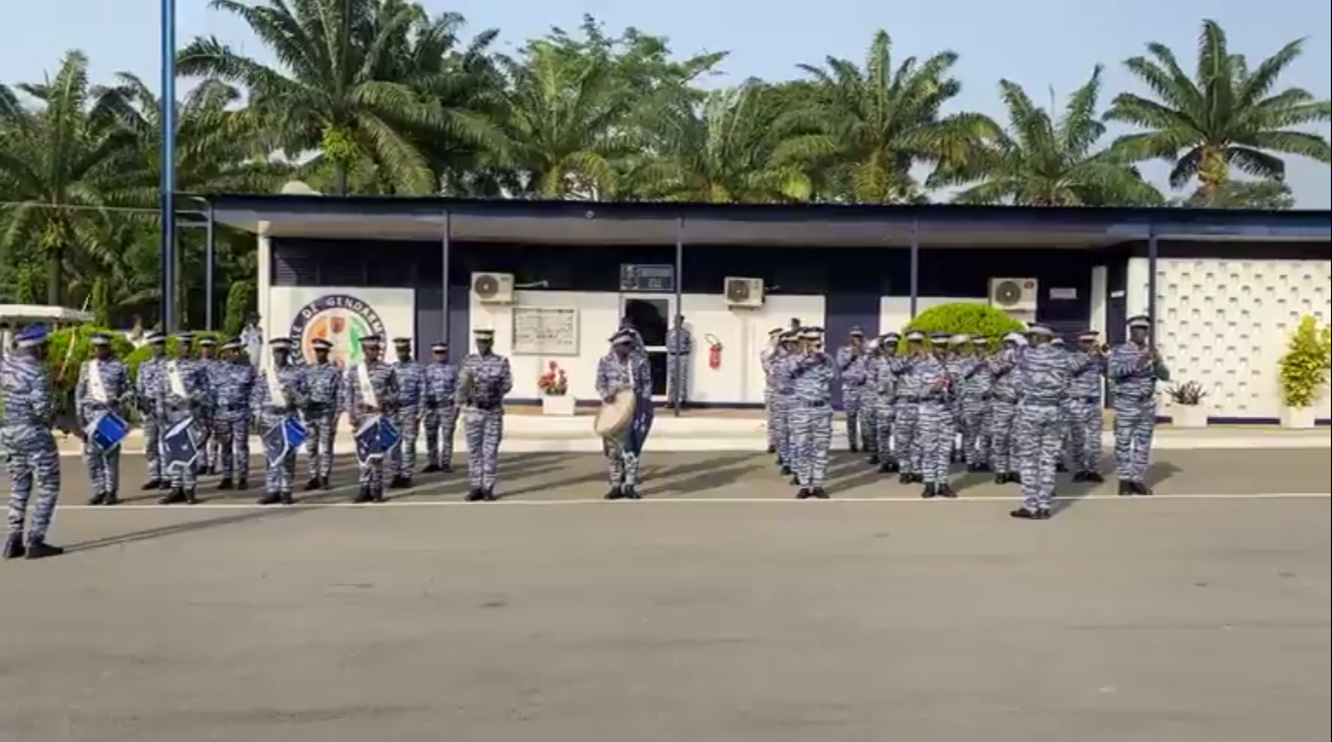 Remise_epaulettes_officiers_gendarmerie_Nationale_122023_6