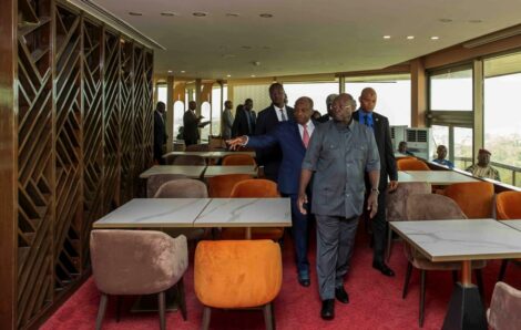 Le Vice-Président de la République a visité des infrastructures liées à la CAN 2004, à Yamoussoukro et Bouaké.