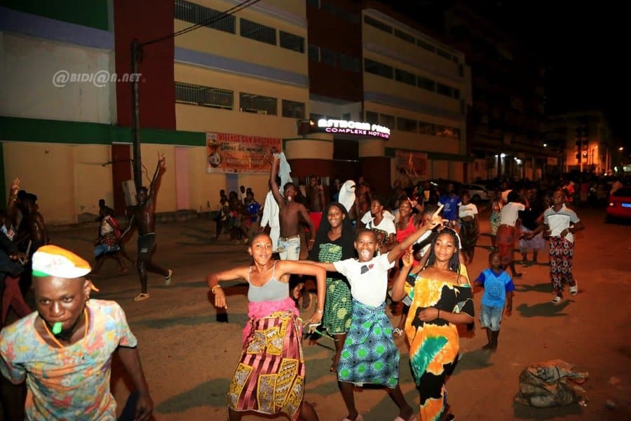 can-2023-qualification-de-la-cote-d-ivoire-ambiance-dans-la-commune-de-yopo_3wqhruzqrqk