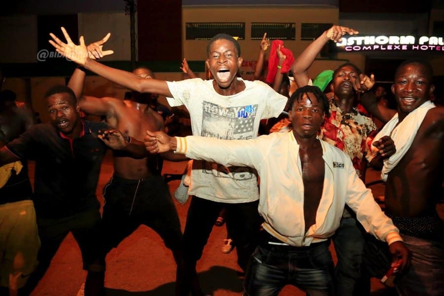 can-2023-qualification-de-la-cote-d-ivoire-ambiance-dans-la-commune-de-yopo_5bmmfbdl9xh