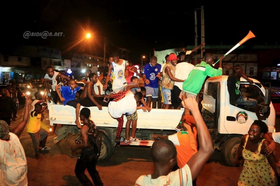 can-2023-qualification-de-la-cote-d-ivoire-ambiance-dans-la-commune-de-yopo_jd4m71zpet