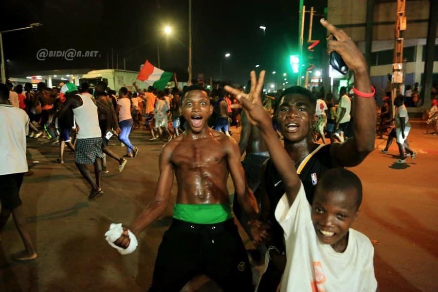 can-2023-qualification-de-la-cote-d-ivoire-ambiance-dans-la-commune-de-yopo_k78umbzd0vl