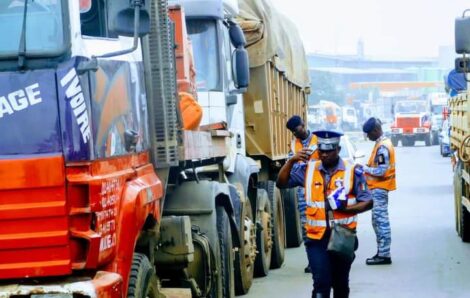 Côte d’Ivoire : les véhicules poids lourds de plus de 10 tonnes interdits de circuler, du dimanche 28 janvier à 23H59mn au mardi 30 janvier 2024 à 21h (Officiel).
