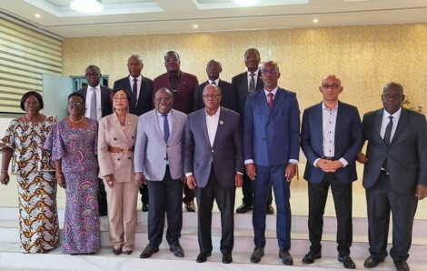 Le Gouverneur District Autonome d’Abidjan : Cissé Bacongo.