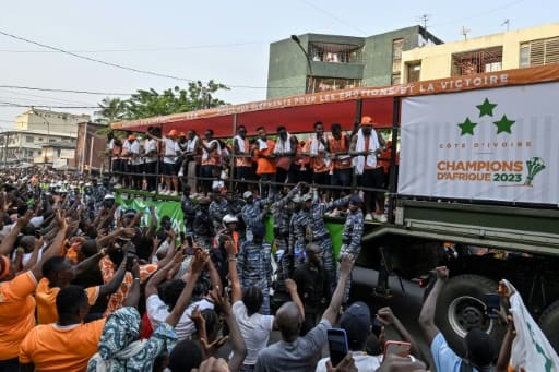 A Abidjan, parade triomphale pour les Eléphants champions d’Afrique « Les Eléphants ».