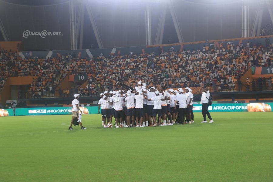 can-2023-ceremonie-de-presentation-de-trophee-au-stade-felix-houphouet-boig_oc2fose2f3