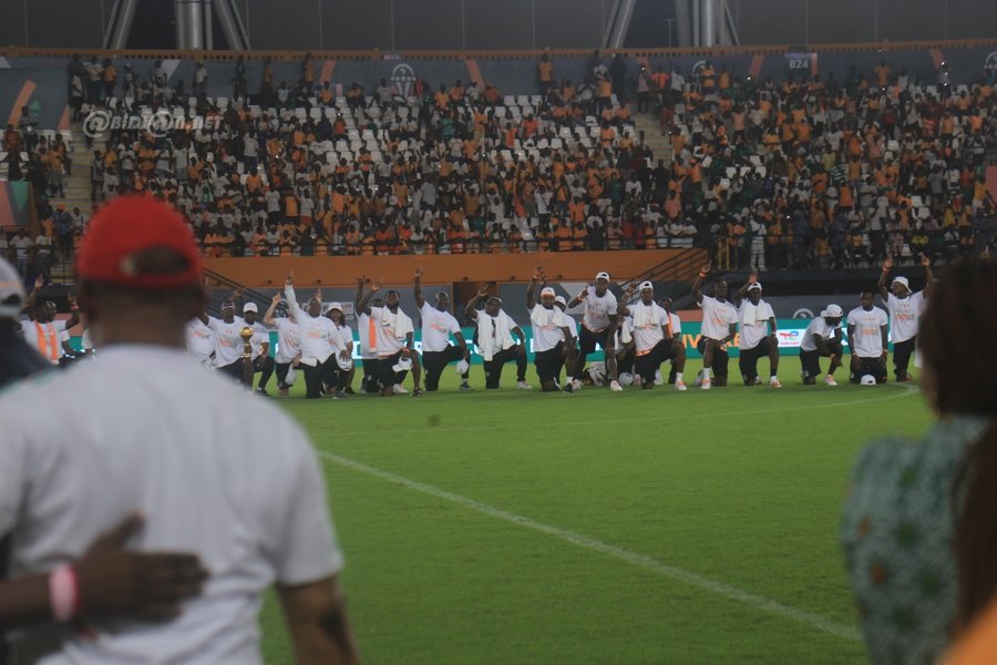 can-2023-ceremonie-de-presentation-de-trophee-au-stade-felix-houphouet-boig_ou00szmdnlh