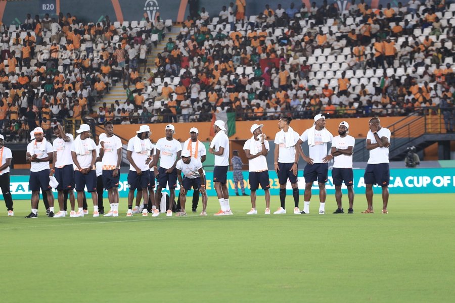 can-2023-ceremonie-de-presentation-de-trophee-au-stade-felix-houphouet-boig_ov4wn7pkulf