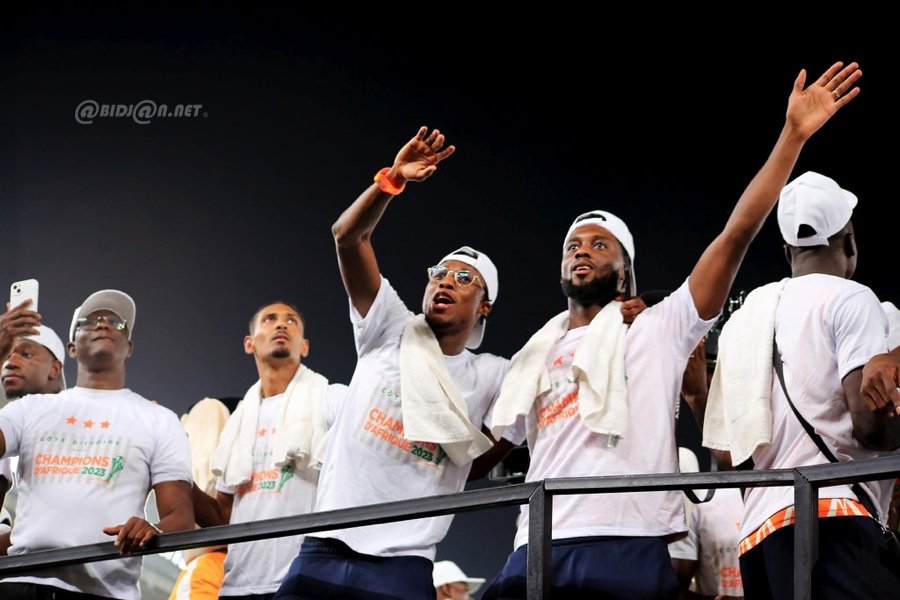 can-2023-ceremonie-de-presentation-de-trophee-au-stade-felix-houphouet-boig_pxv8gm0o4oc