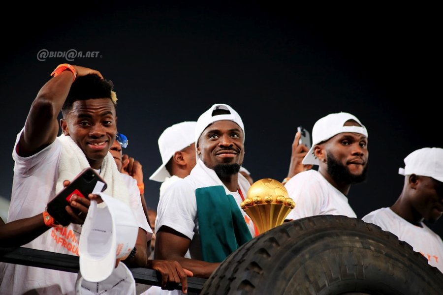 can-2023-ceremonie-de-presentation-de-trophee-au-stade-felix-houphouet-boig_tsaj406htmr