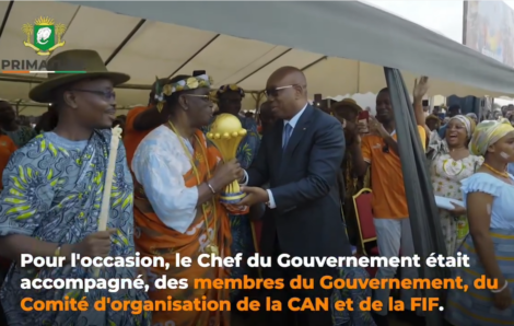Société – Sacre des Éléphants : Alassane Ouattara reconnaissant envers la population d’Ebimpé.