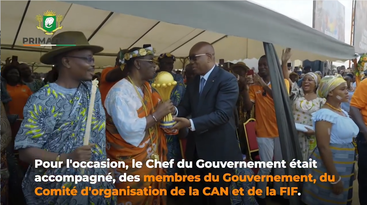 Société – Sacre des Éléphants : Alassane Ouattara reconnaissant envers la population d’Ebimpé.