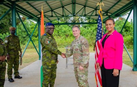 Le Commandement des opérations spéciales des États-Unis pour l’Afrique lance l’exercice Flintlock 2024 à Jacqueville.