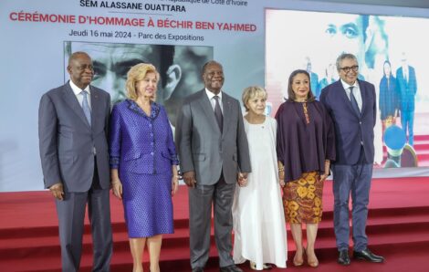 Le Président de la République SEM Alassane Ouattara, et la Première Dame, Dominique Ouattara, au salon international du livre d’Abidjan ( SILA).