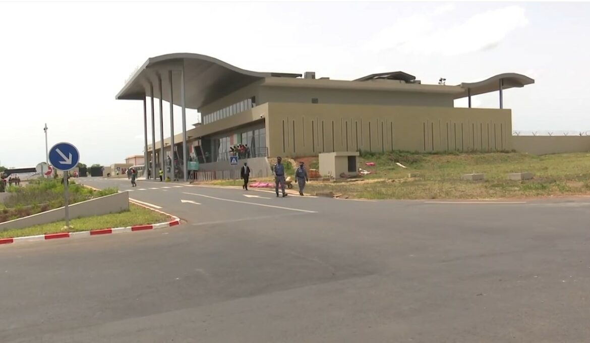 AIrport_Korhogo_32