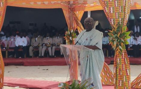 Le Premier ministre Robert Beugré Mambé a pris part au meeting d’hommage au président Alassane Ouattara ce samedi 11 mai 2024 à Dabou.