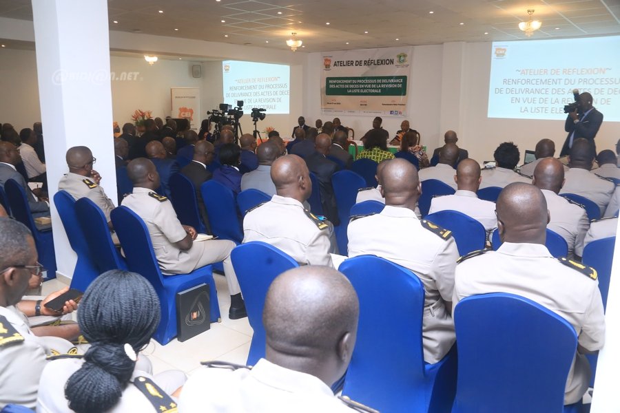 cote-d-ivoire-revision-de-la-liste-electorale-la-cei-mene-des-reflexion-sur_4g7afdn7k0n