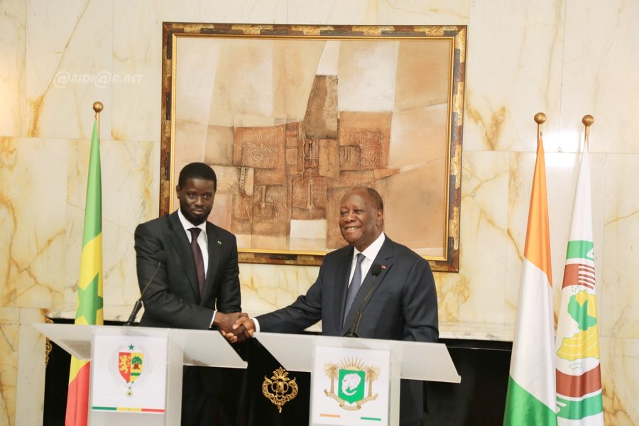 diplomatie-visite-du-travail-du-president-de-la-republique-du-senegal-bassi_9qpiwsmjq68