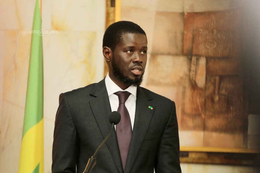 diplomatie-visite-du-travail-du-president-de-la-republique-du-senegal-bassi_z3j3o1mikk