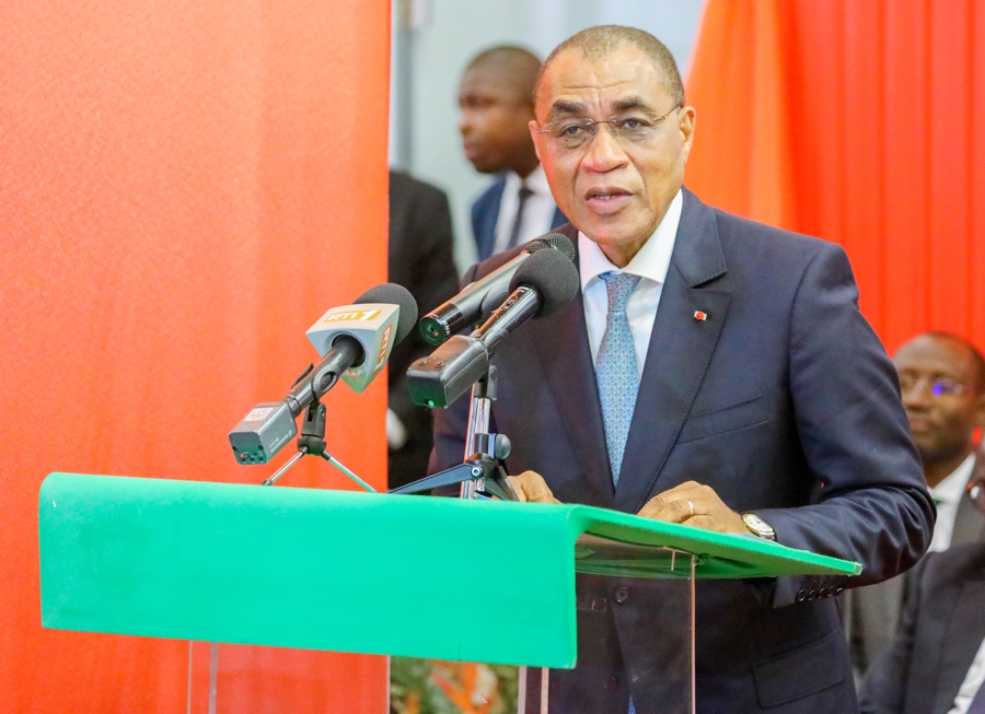 Economie – Notation de crédit : la Côte d’Ivoire  » seul souverain d’Afrique subsaharienne bénéficiant d’une perspective positive par S&P » ( Agence).