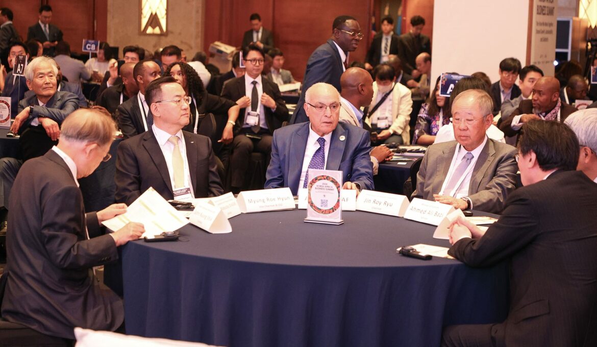 414568204_878824847622534_8050159839124502474_n