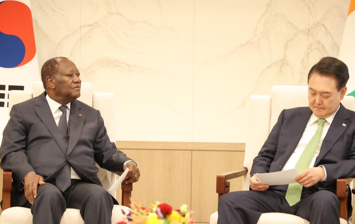 Le Chef de L’état a eu des entretiens avec son homologue Coréen et l’ancien secrétaire général des Nations Unies Ban Ki-Moon, à Séoul.