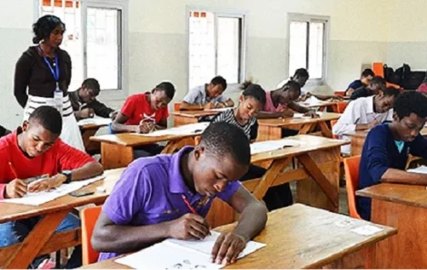 Société – Fraude à l’examen : un individu mis aux arrêts pour incitation à la tricherie sur Watsapp.