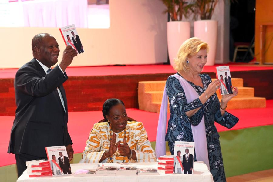 ceremonie-de-dedicace-du-livre-de-la-grande-chanceliere_d97dc4huuqp