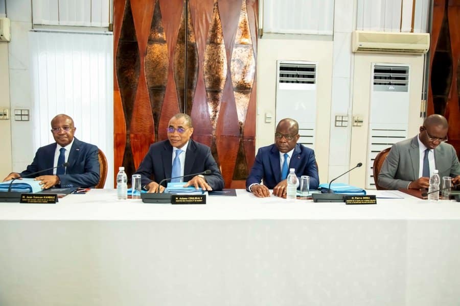 cote-d-ivoire-conseil-des-ministres-du-mercredi-26-juin-2024_2drarpxz7bk