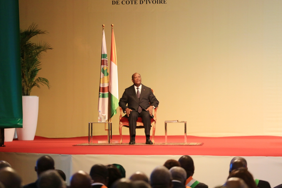cote-divoire-le-parlement-ivoirien-reuni-en-congres-a-abidjan_2irdvurj3nc