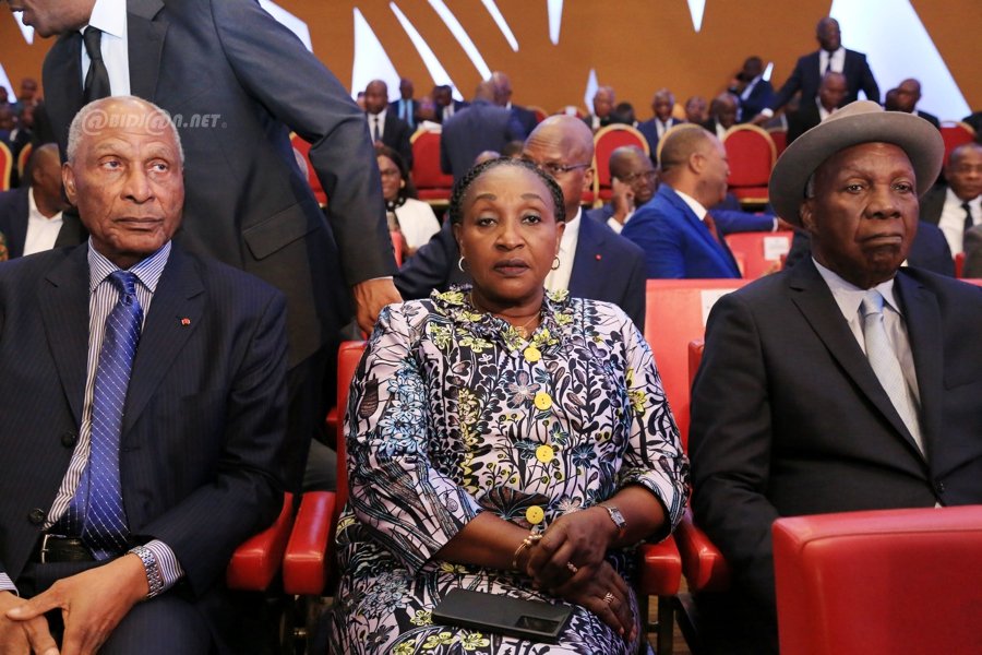 cote-divoire-le-parlement-ivoirien-reuni-en-congres-a-abidjan_30tbc96txb9