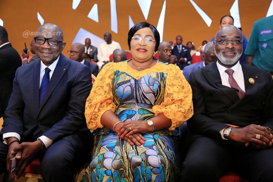 cote-divoire-le-parlement-ivoirien-reuni-en-congres-a-abidjan_5hjx3q75e2