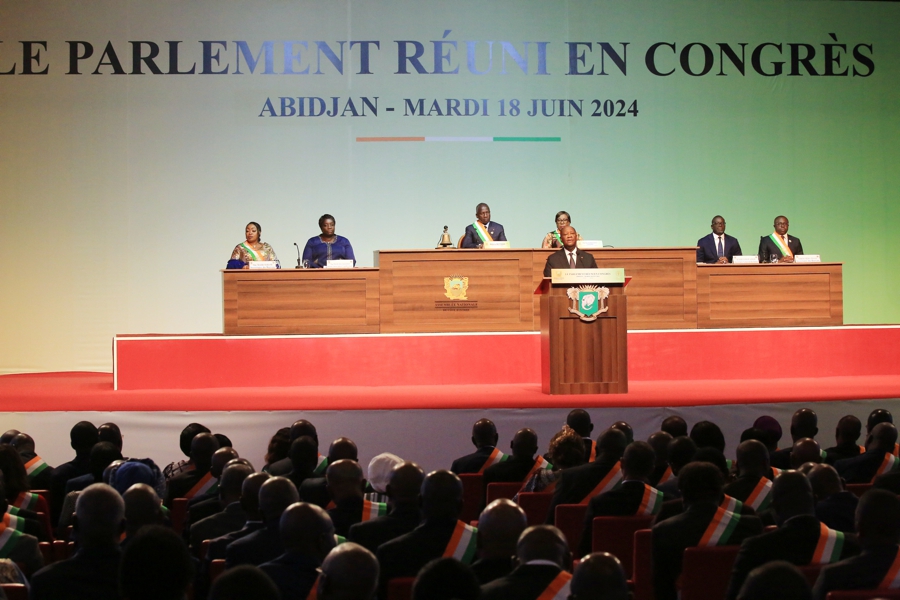 cote-divoire-le-parlement-ivoirien-reuni-en-congres-a-abidjan_pprgtipgzbo