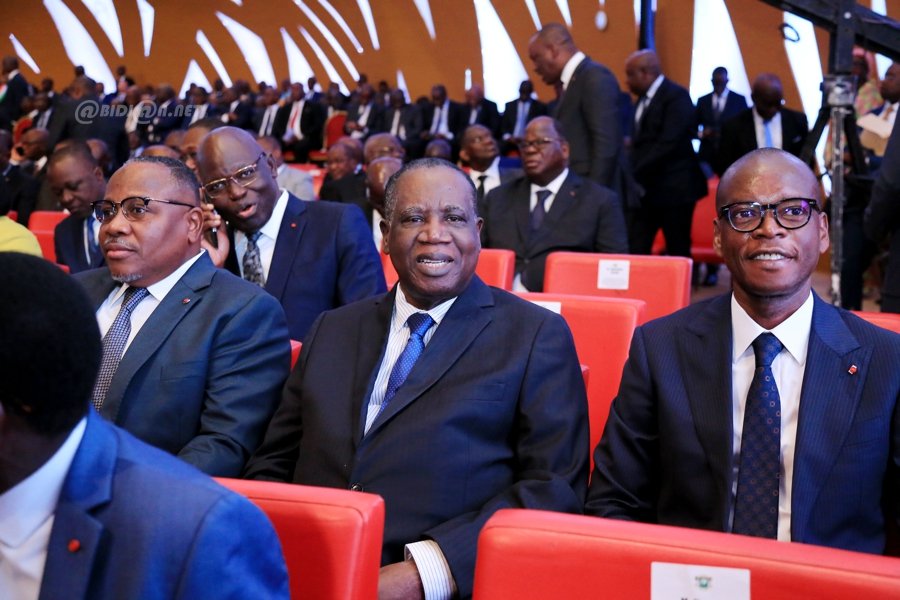 cote-divoire-le-parlement-ivoirien-reuni-en-congres-a-abidjan_xi7qlgslfl