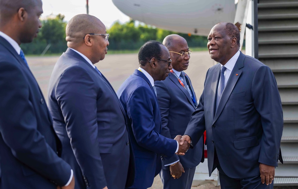 diplomatie-arrivee-du-president-ouattara-en-suisse_537ko2eh1ud