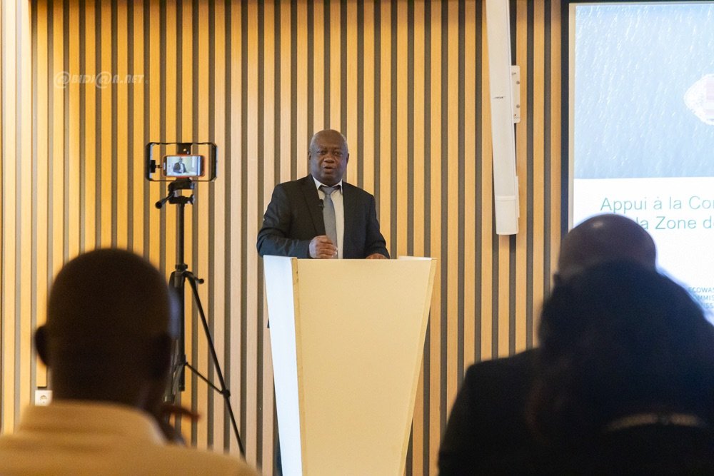integration-lancement-a-abidjan-du-certificat-d-origine-electronique-de-la-_97r9hezzu7u