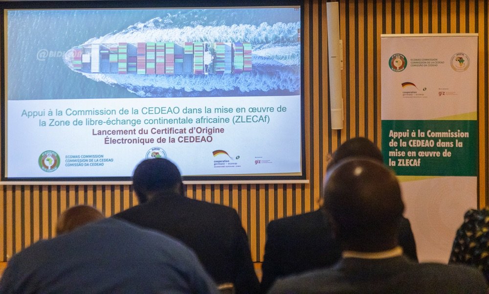 integration-lancement-a-abidjan-du-certificat-d-origine-electronique-de-la-_ettr4obcy8q