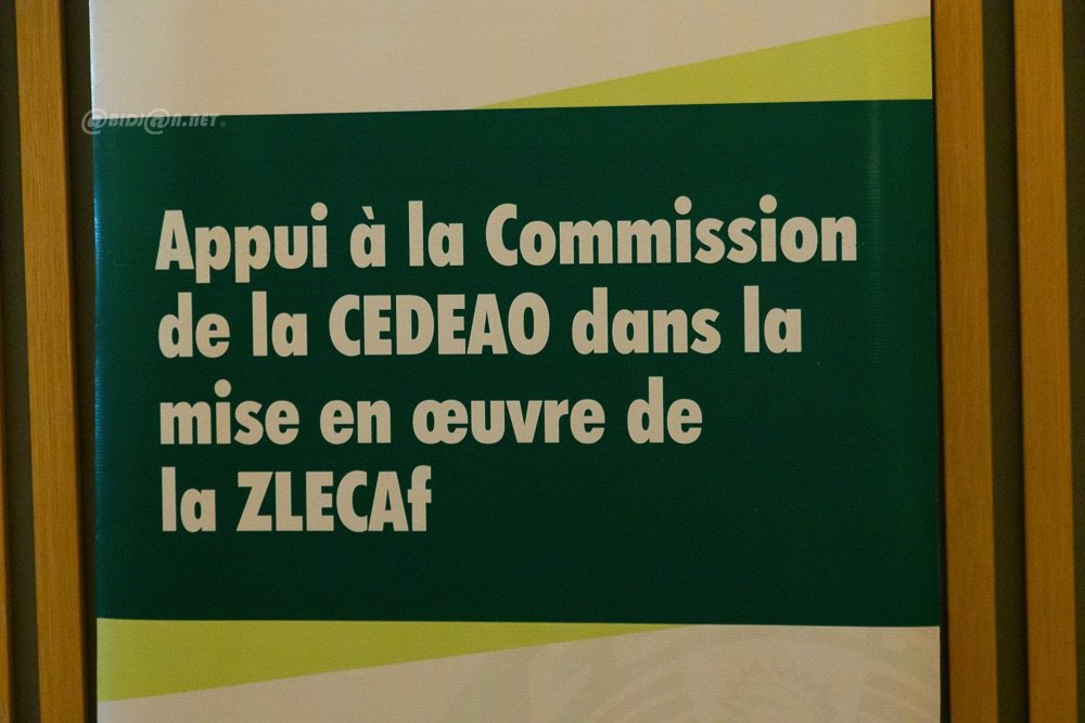 integration-lancement-a-abidjan-du-certificat-d-origine-electronique-de-la-_sep7g0k9fcq