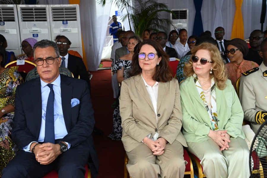 la-premiere-dame-inaugure-la-maison-de-vie-de-l-hopital-mere-enfant_ol0y6bzjpml