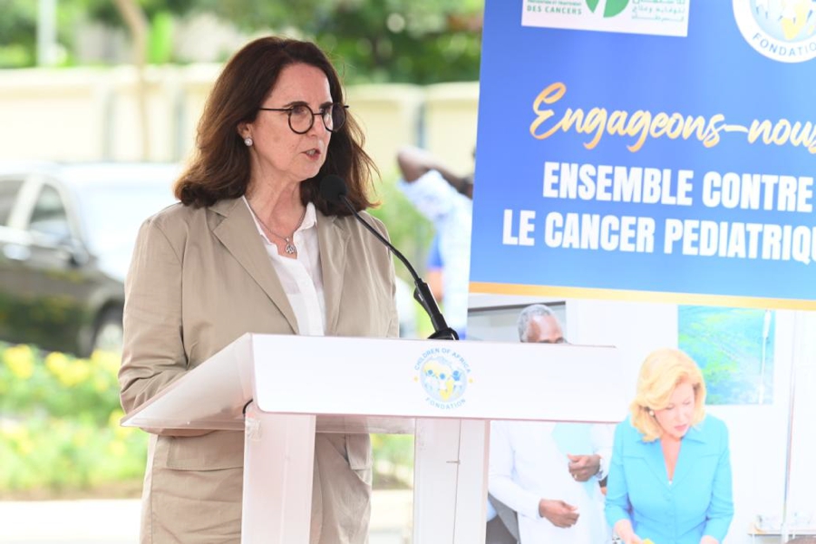 la-premiere-dame-inaugure-la-maison-de-vie-de-l-hopital-mere-enfant_xs7k28ii7sj
